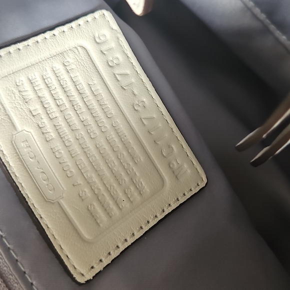 COACH CHELSEA LEATHER ASHLYN HOBO Shoulder Bag 17816 - Picture 11 of 12